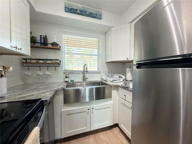 439 S PAULA DRIVE 103, Dunedin, FL 34698