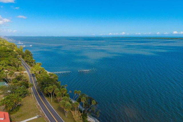 7901 S Indian River Drive, Fort Pierce, FL 34982