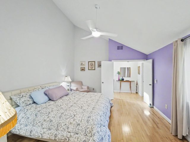 74 Voyagers Ln 74, Ashland, MA 01721