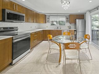 74 Voyagers Ln 74, Ashland, MA 01721