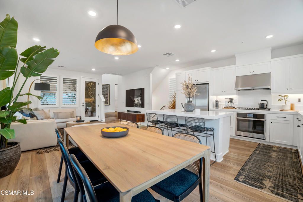 3033 Tallahassee Lane, Simi Valley, CA 93065