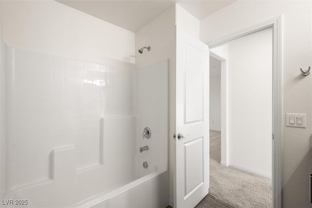 2642 Blizzard Blue Court, North Las Vegas, NV 89086