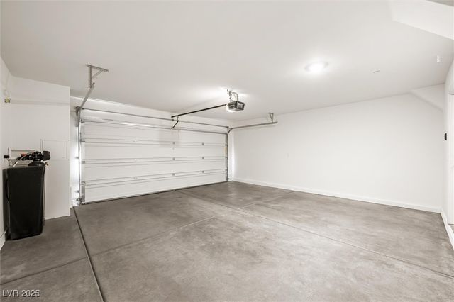 2642 Blizzard Blue Court, North Las Vegas, NV 89086