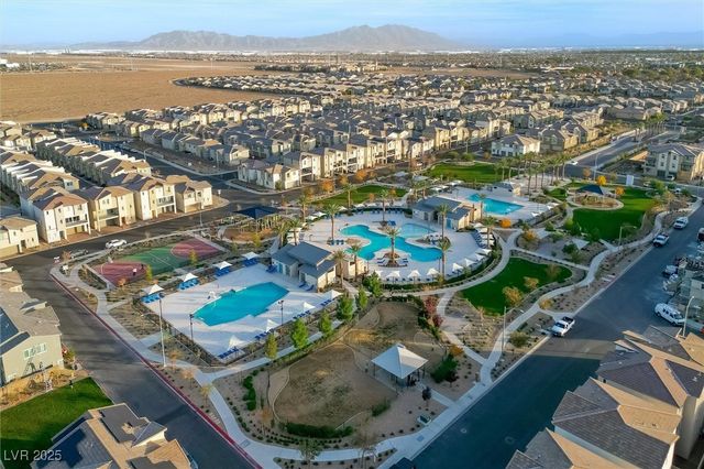 2642 Blizzard Blue Court, North Las Vegas, NV 89086