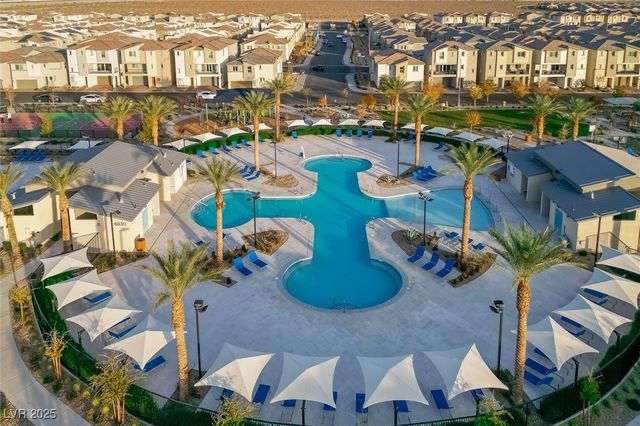 2642 Blizzard Blue Court, North Las Vegas, NV 89086