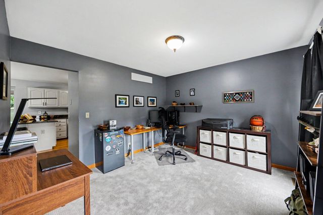 3001 Wolf Creek Way, Burlington, KY 41005