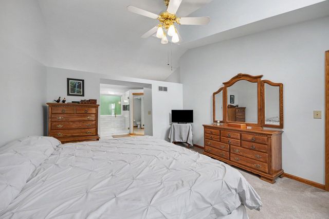 3001 Wolf Creek Way, Burlington, KY 41005