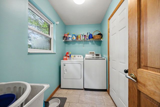 3001 Wolf Creek Way, Burlington, KY 41005