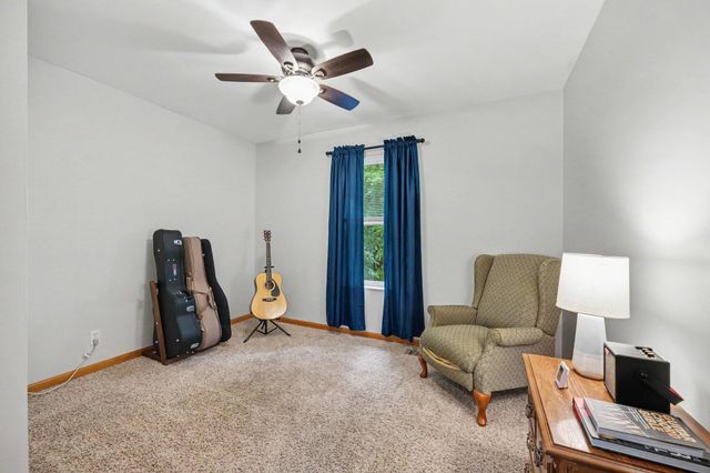 3001 Wolf Creek Way, Burlington, KY 41005
