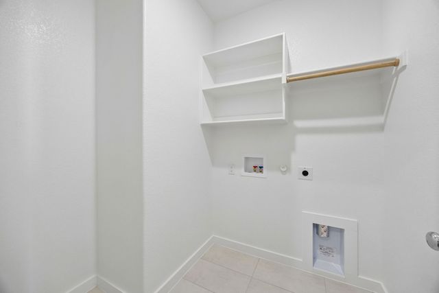 2117 Rowan Drive, Gunter, TX 75058