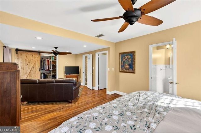 601 Ridgewood Avenue, Gainesville, GA 30501