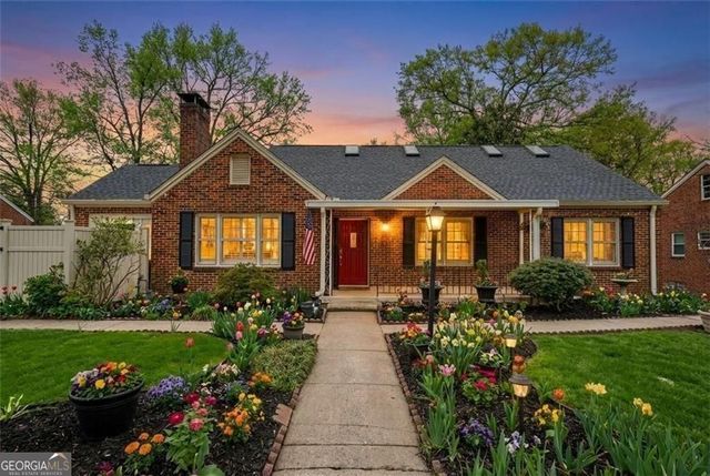 601 Ridgewood Avenue, Gainesville, GA 30501