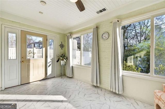 601 Ridgewood Avenue, Gainesville, GA 30501