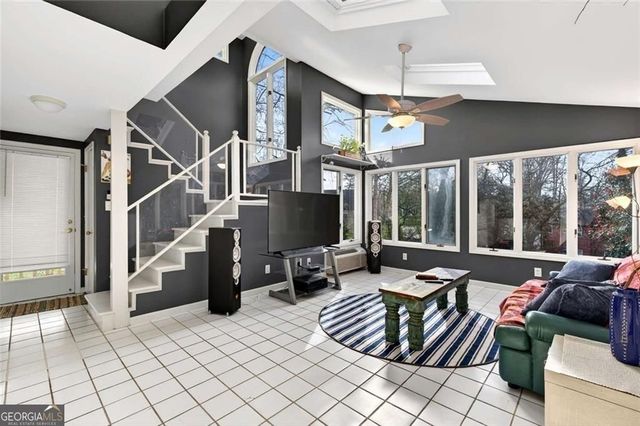 601 Ridgewood Avenue, Gainesville, GA 30501