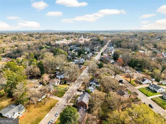 601 Ridgewood Avenue, Gainesville, GA 30501