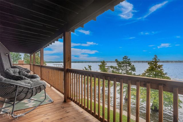 3420 Bruce Circle, Shreveport, LA 71107
