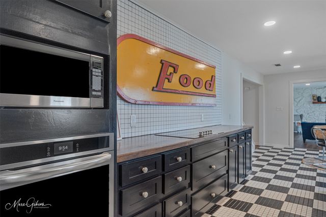 3420 Bruce Circle, Shreveport, LA 71107