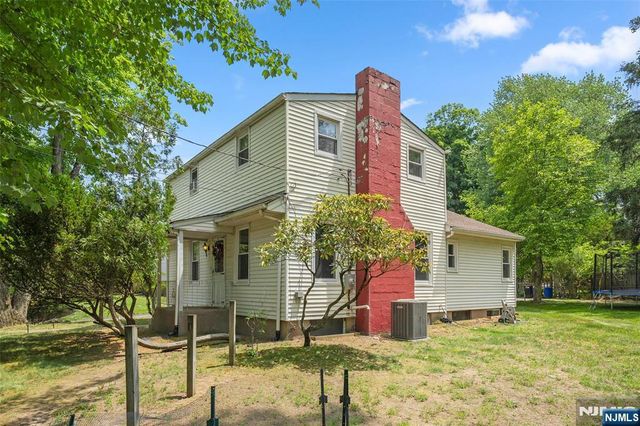 62 High Street, Closter, NJ 07624