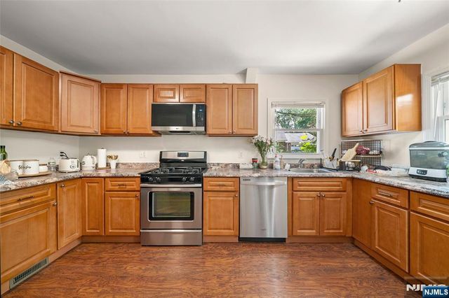 62 High Street, Closter, NJ 07624