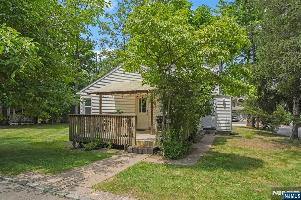 62 High Street, Closter, NJ 07624