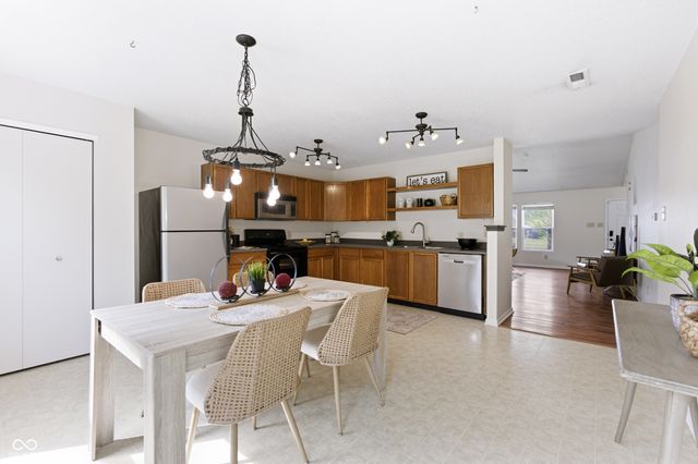 8411 Wheatfield Drive, Camby, IN 46113