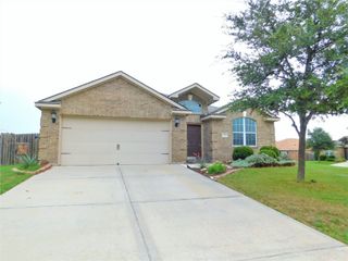 101 Kincaid Drive, Sanger, TX 76266