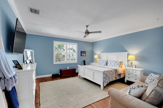 243 SW 7th Street, Pompano Beach, FL 33060