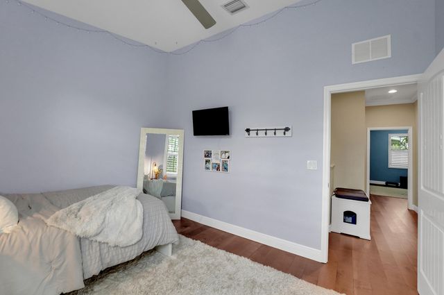 243 SW 7th Street, Pompano Beach, FL 33060