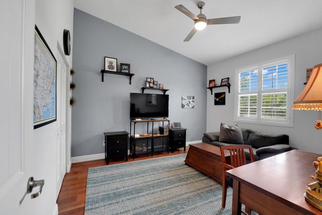243 SW 7th Street, Pompano Beach, FL 33060