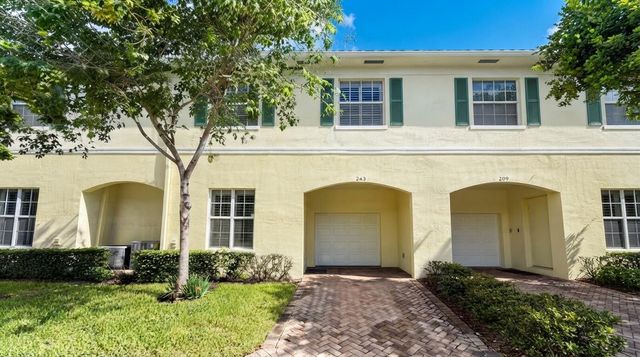 243 SW 7th Street, Pompano Beach, FL 33060