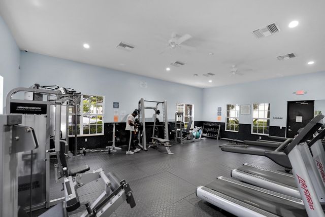 243 SW 7th Street, Pompano Beach, FL 33060