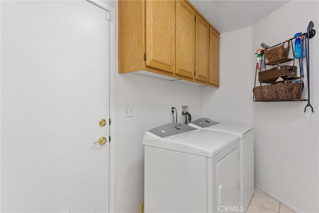 1984 Riviera, Banning, CA 92220