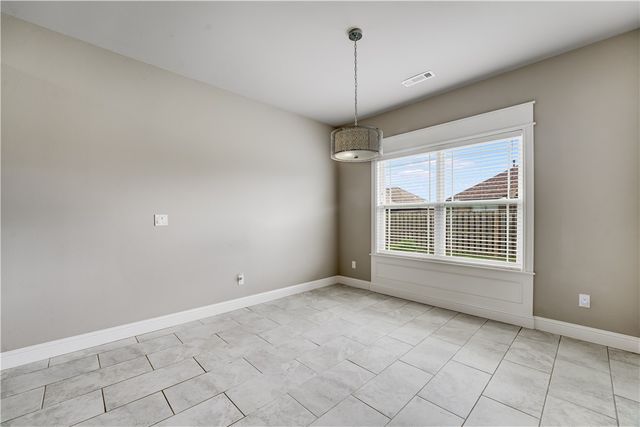 2505 SW Worthington Avenue, Bentonville, AR 72713
