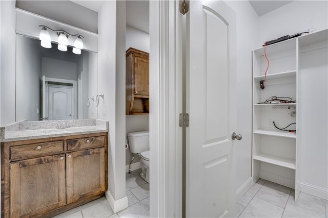 2505 SW Worthington Avenue, Bentonville, AR 72713