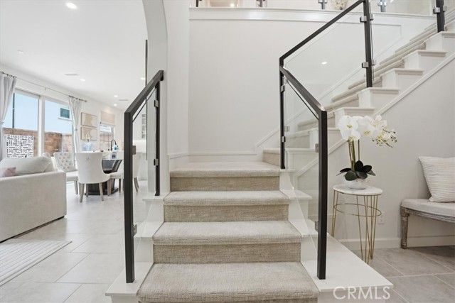 107 Starbright, Irvine, CA 92618