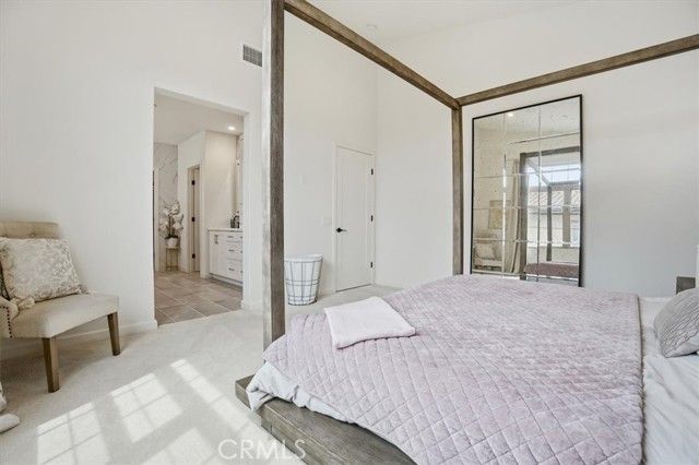 107 Starbright, Irvine, CA 92618