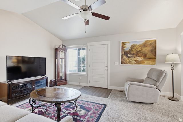 1854 W SHADOW DR, Eagle Mountain, UT 84005