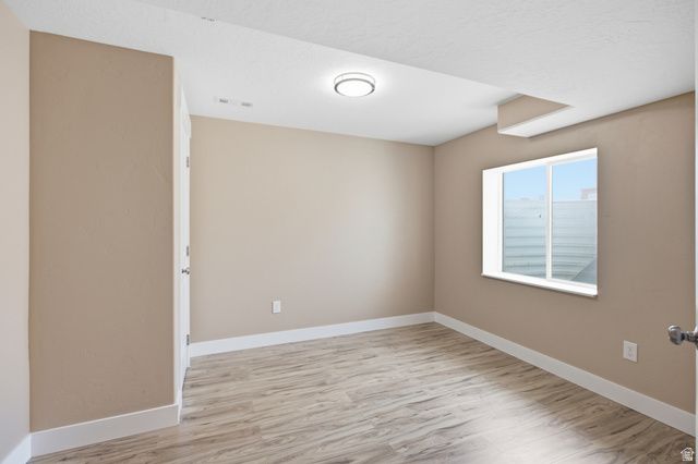 1854 W SHADOW DR, Eagle Mountain, UT 84005