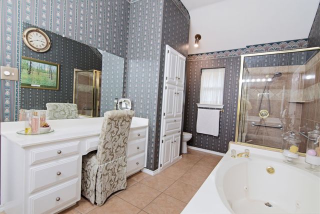 7041 Wanda Way, North Richland Hills, TX 76182