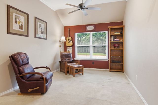 7041 Wanda Way, North Richland Hills, TX 76182