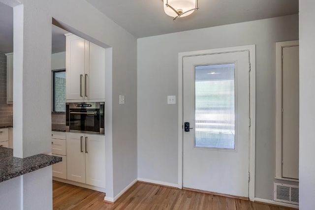 203 Leda Drive, Dallas, TX 75218