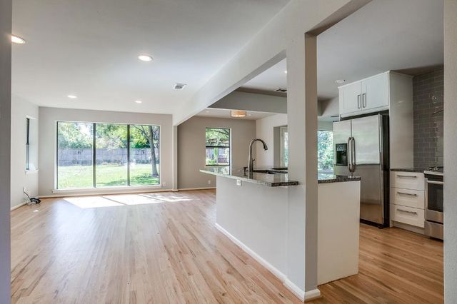203 Leda Drive, Dallas, TX 75218