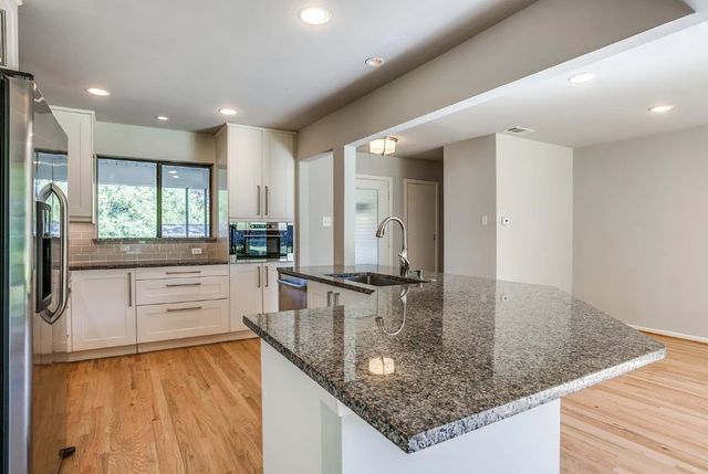 203 Leda Drive, Dallas, TX 75218