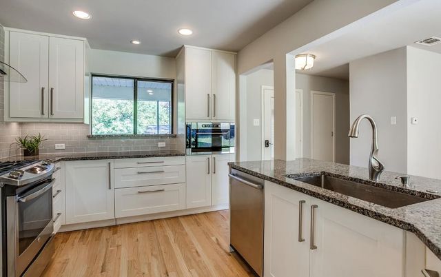 203 Leda Drive, Dallas, TX 75218