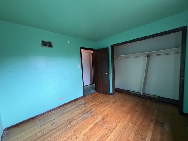 58 E 164th Street, South Holland, IL 60473