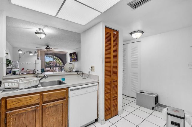 12239 SW 14th Ln 3212, Miami, FL 33184