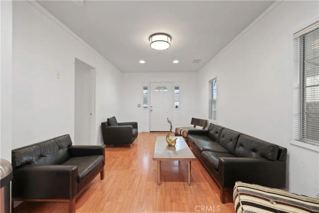 2989 W 12th Street, Los Angeles, CA 90006