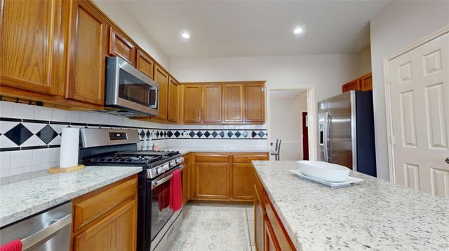 1205 El Camino Drive, Webster, TX 77058