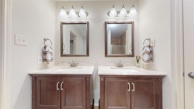 1205 El Camino Drive, Webster, TX 77058