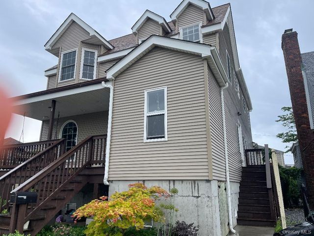 420 W Fulton Street upper, Long Beach, NY 11561